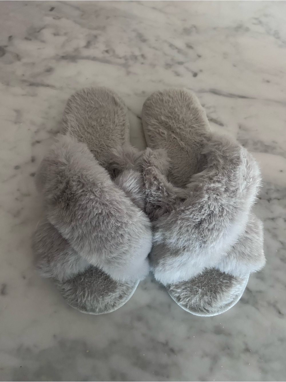 Cozy Faux Fur Slide Slippers - Grey